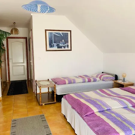 Apartment Gulyas Vendeghaz Buk