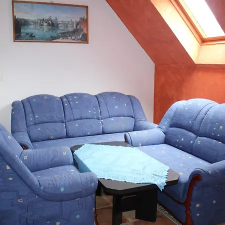 Gulyas Vendeghaz Bük