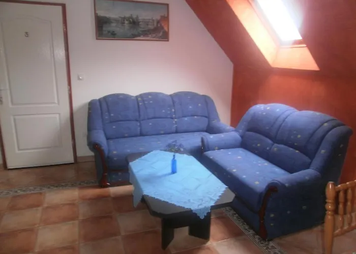 Gulyas Vendeghaz Apartment